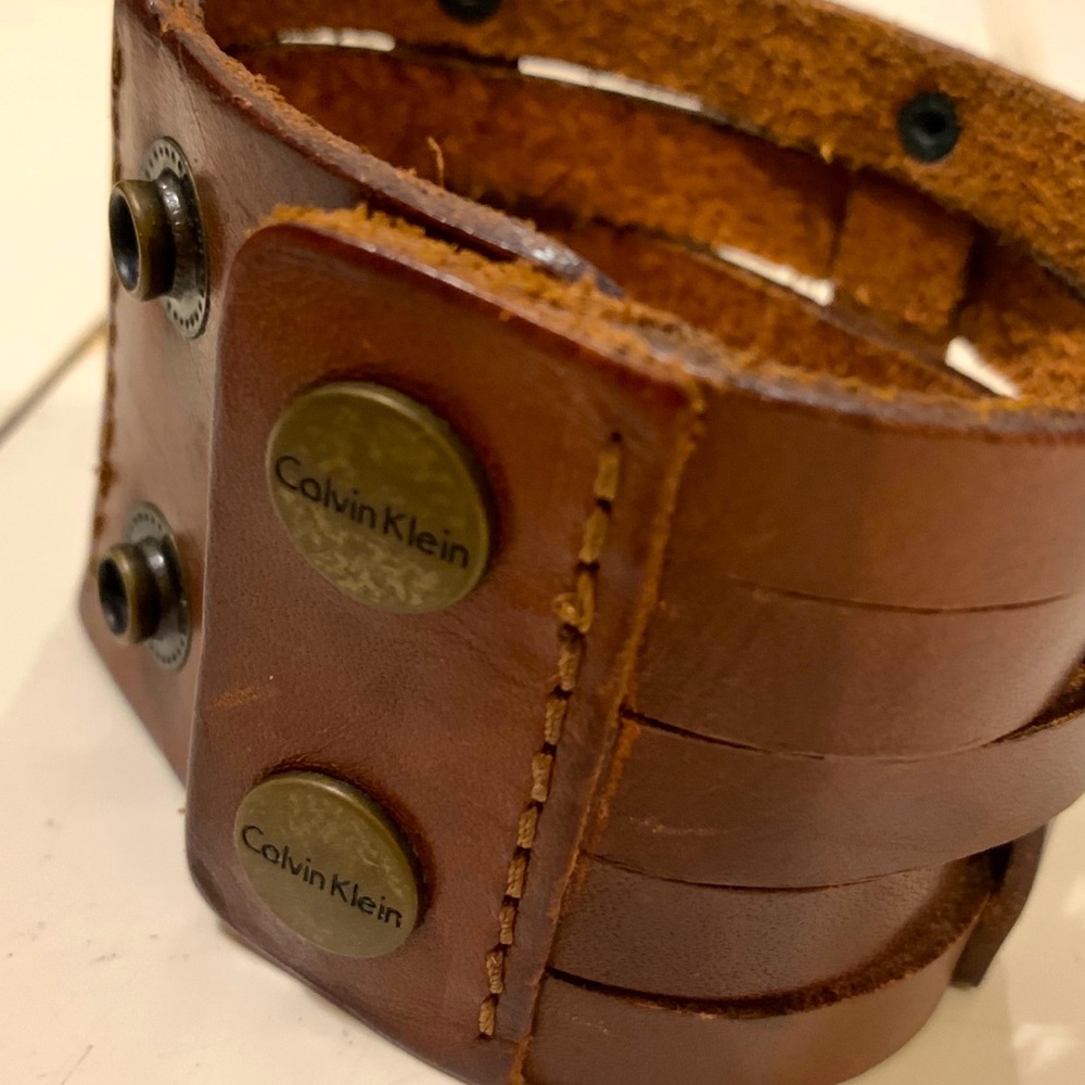 Leather cuff